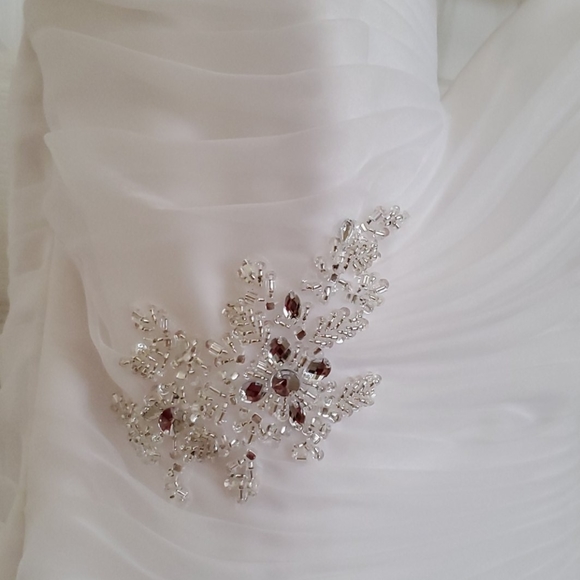 Alfred Angelo Disney Fairy Tale Wedding Dress - Picture 4 of 14